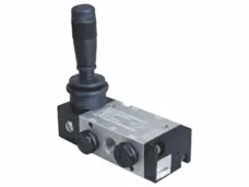 Airmax is a leading manufacturer of 5/3 way hand lever valve detent